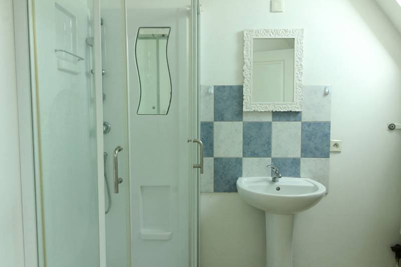 Déjà loué - APPARTEMENT A LOUER COMBRÉE  1 pièce 39m²
