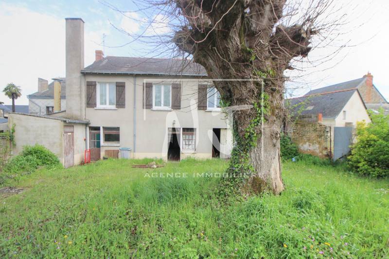 MAISON A VENDRE SEICHES SUR LE LOIR 49140  