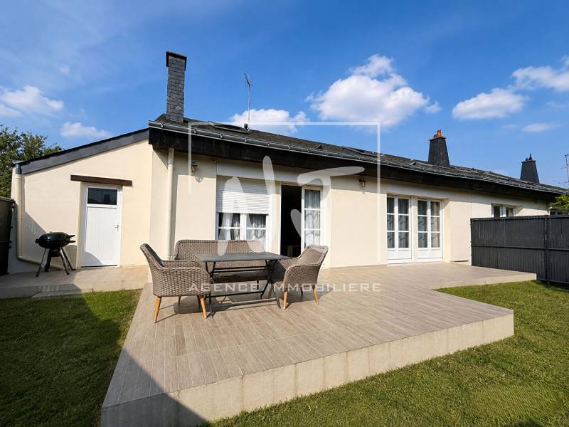 Maison familiale avec vie de plain pied à vendre à Trélazé