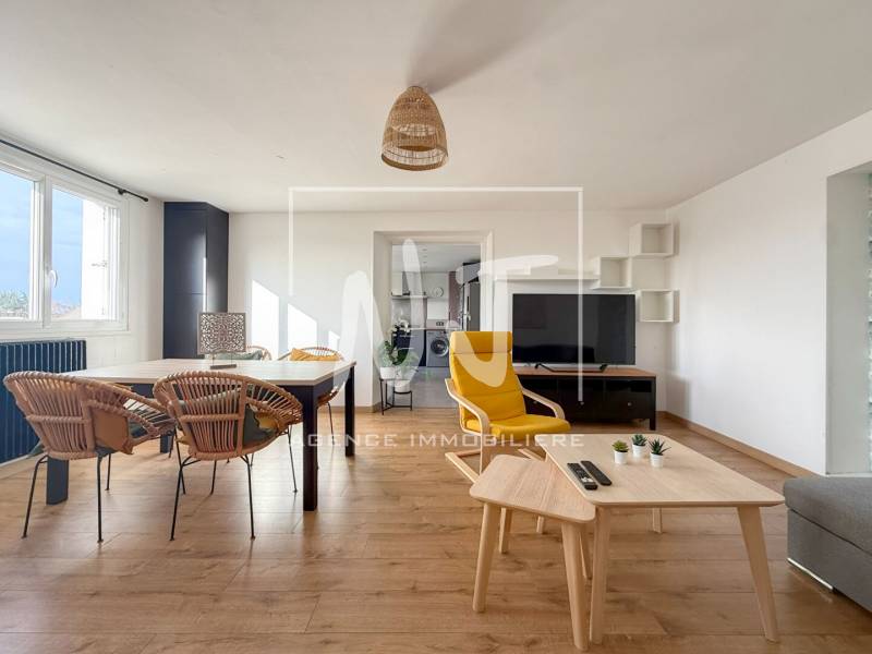 APPARTEMENT A VENDRE TRELAZE 49800  prestations qualitatives